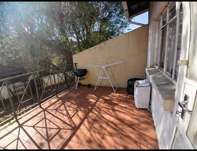 2 BEDROOM APARTMENT FOR SALE IN DENLEE